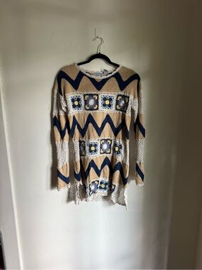 Boho Crochet-Panel Beige & Navy Flower Sweater